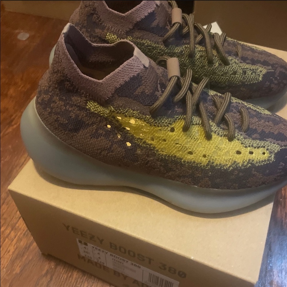 Yeezy Lmnte 380